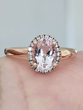10K Rose Gold Morganite Ring With Diamond Halo